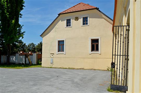 Město hledá nájemce kavárny v bývalém domku zahradníka