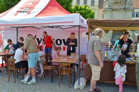 Zahájení turistické sezony: virtuální cesta s planetáriem i kapela Zrní