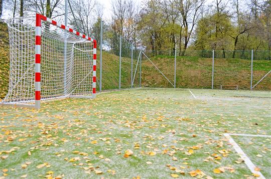 Pohyb i setkávání. V Opatovicích vyrostlo nové víceúčelové hřiště
